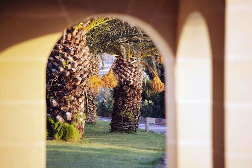 Mellieha Holiday Centre Exterior photo